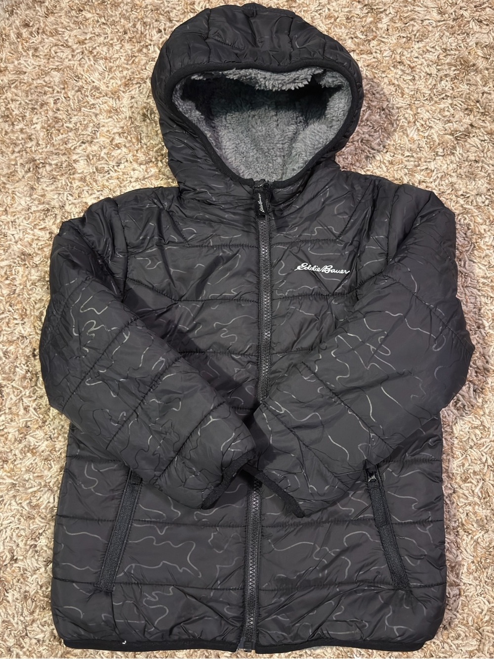 Eddie Bauer Reversible Boys Hooded Jacket Black Gray Kids Size 5-6 NWT
